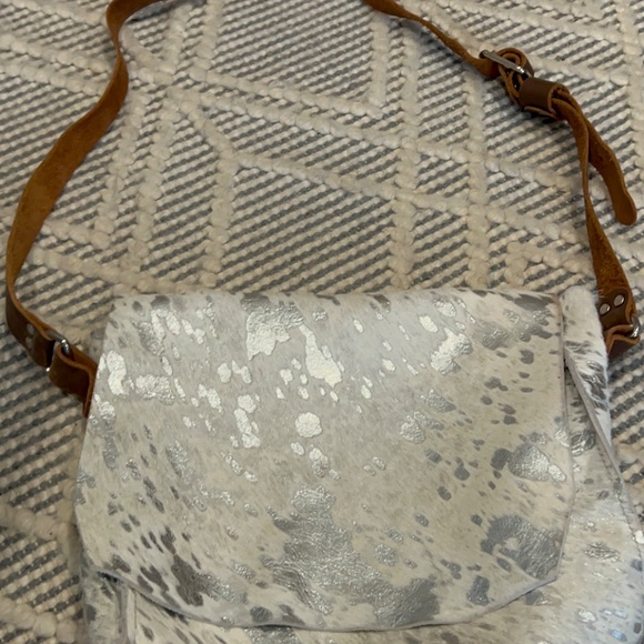 Purse - Picture 3 of 7